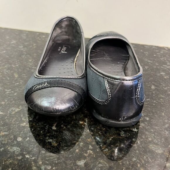 COACH women’s grey pewter flat with leather trim. Excellent condition 🥰.… - Picture 5 of 6